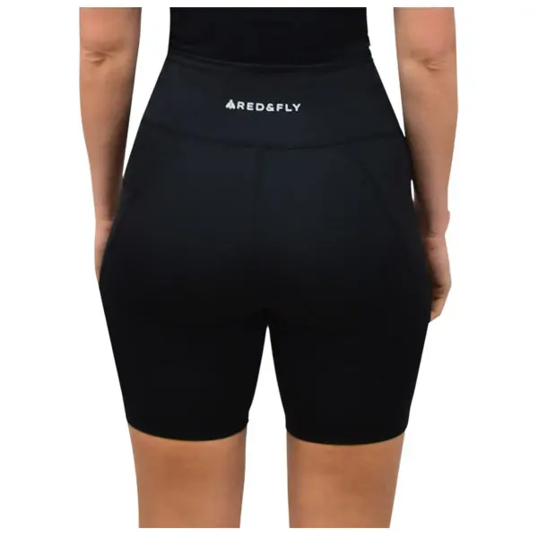 AWW00006-MALLA-CORTA-LEGGINGS-ESSENTIAL-NEGRO-2026-2-2.webp
