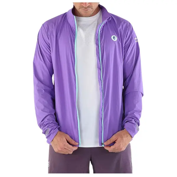 PN-690-02-CORTAVIENTO-TECNICO-UNISEX-MORADO-2026-2.webp