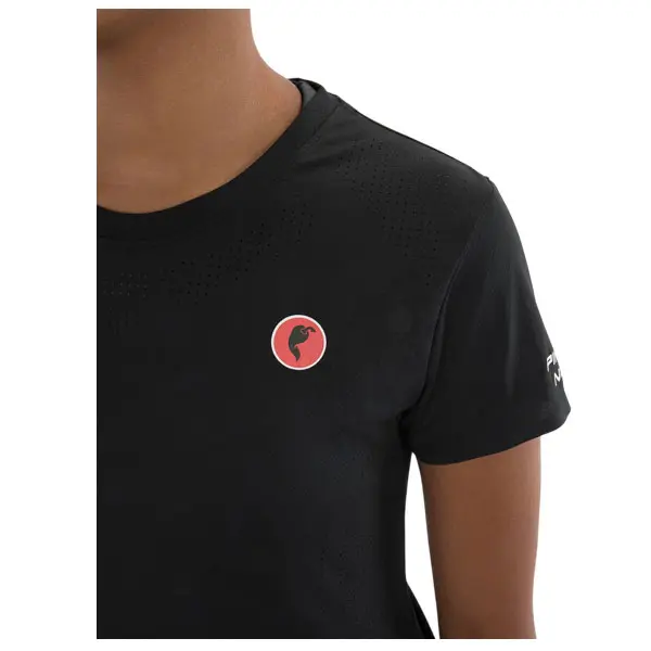 PN-609-01-CAMISETA-TECNICA-NEGRO-2026-4.webp