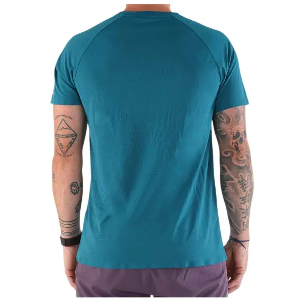 PN-608-03-CAMISETA-TECNICA-TITANIO-2026-2-3.webp