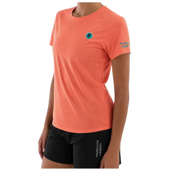 CAMISETA-TECNICA-CORAL-2026-2-2.webp