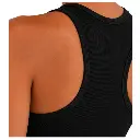 Saturno-–-Top-deportivo-mujer-–-NEGRO-2026-2-3.webp