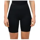 MALLA LEGGINGS ESSENTIAL CORTA NEGRO 